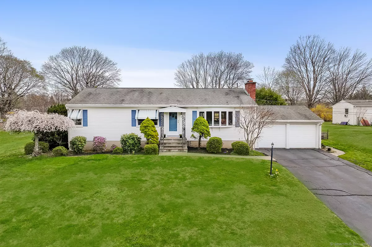 Trumbull, CT 06611,21 Randall Drive