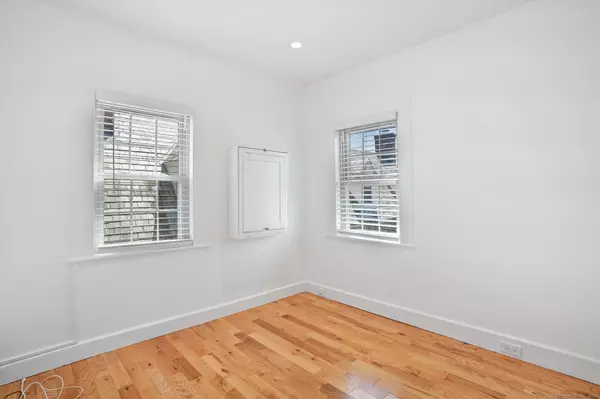 Bridgeport, CT 06604,373 Iranistan Avenue