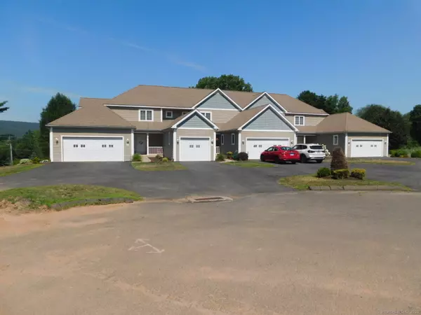 Southington, CT 06489,1985 West Street #11