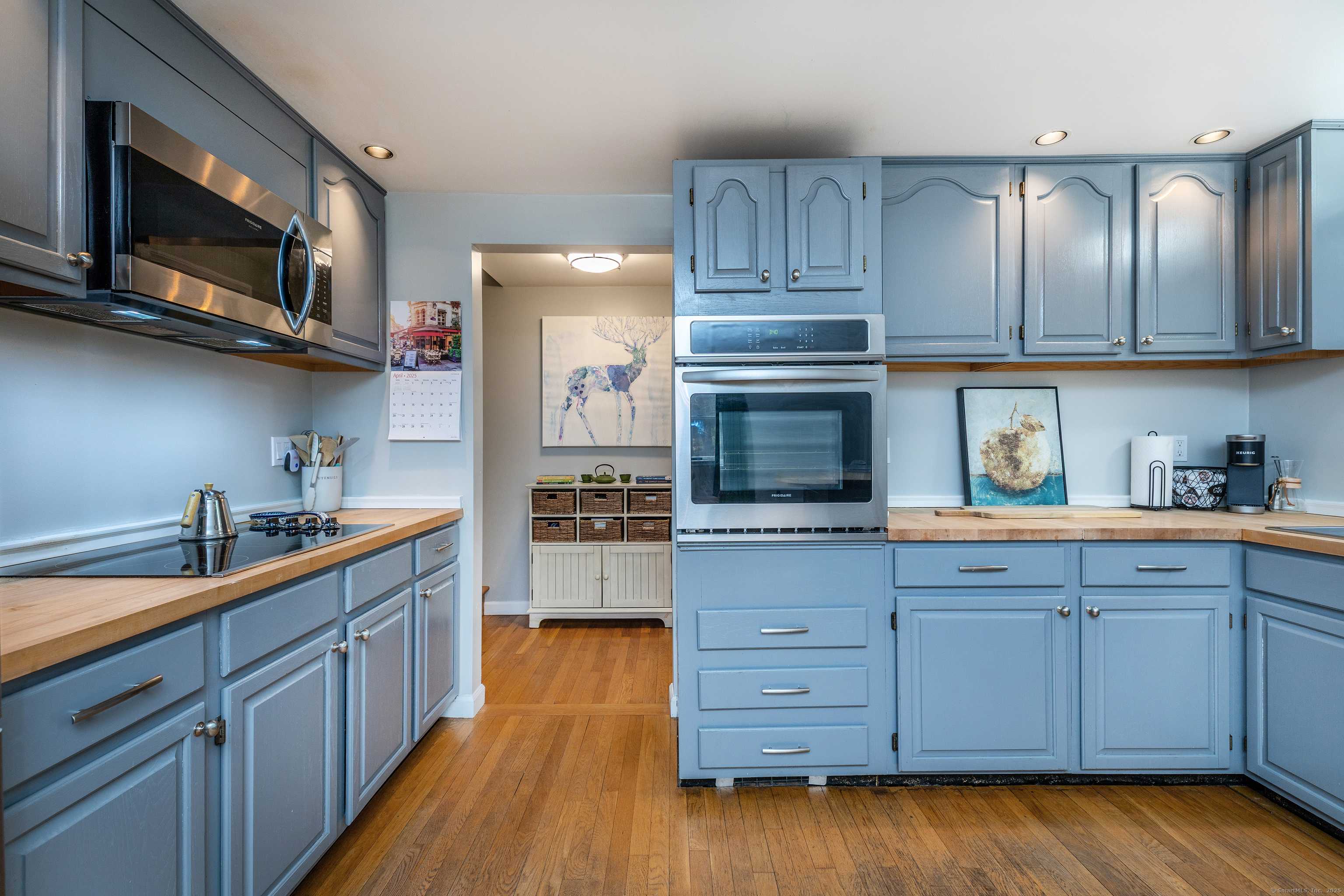 North Canaan, CT 06018,43 Greene Avenue