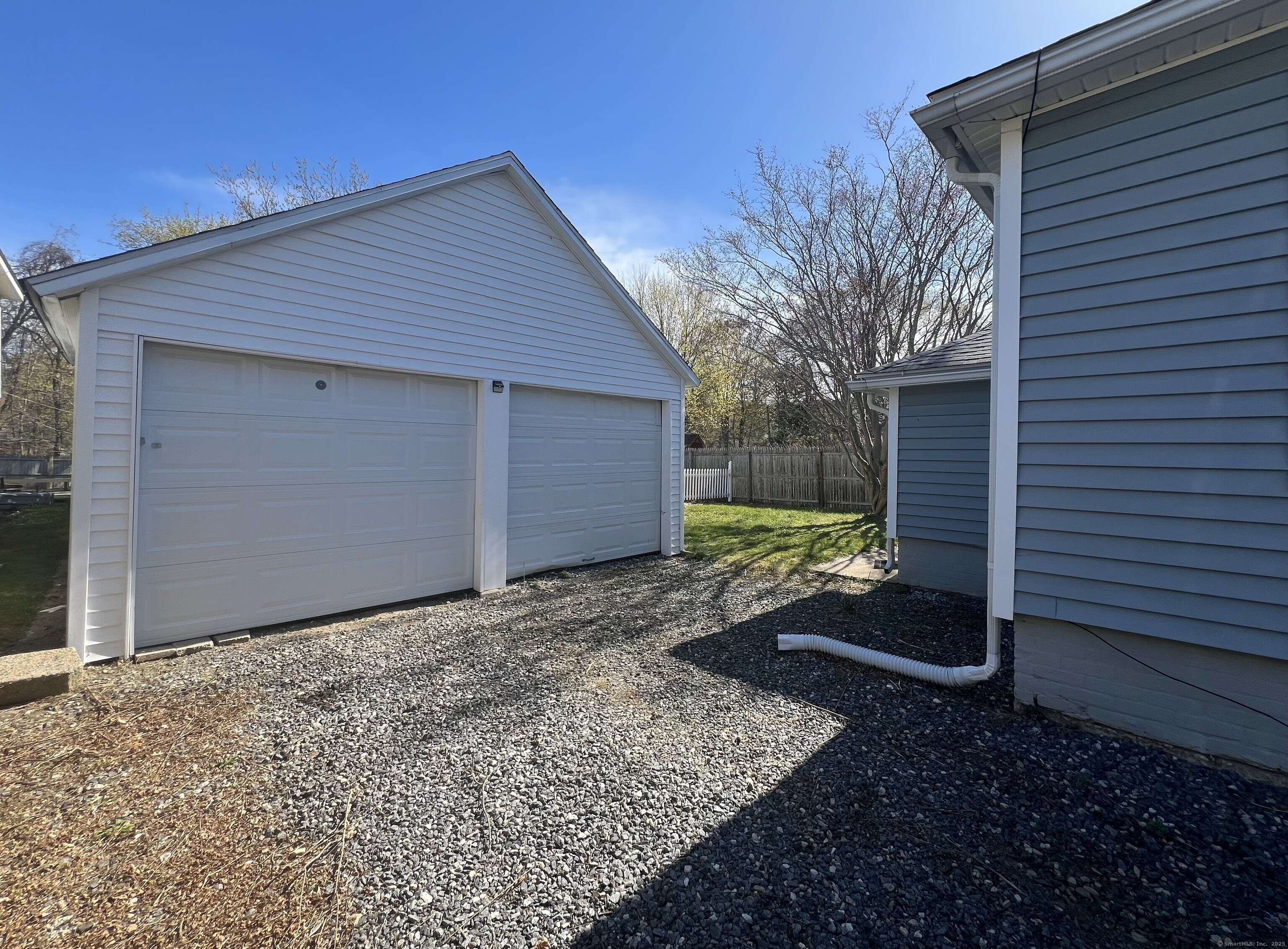 Torrington, CT 06790,47 Apple Street
