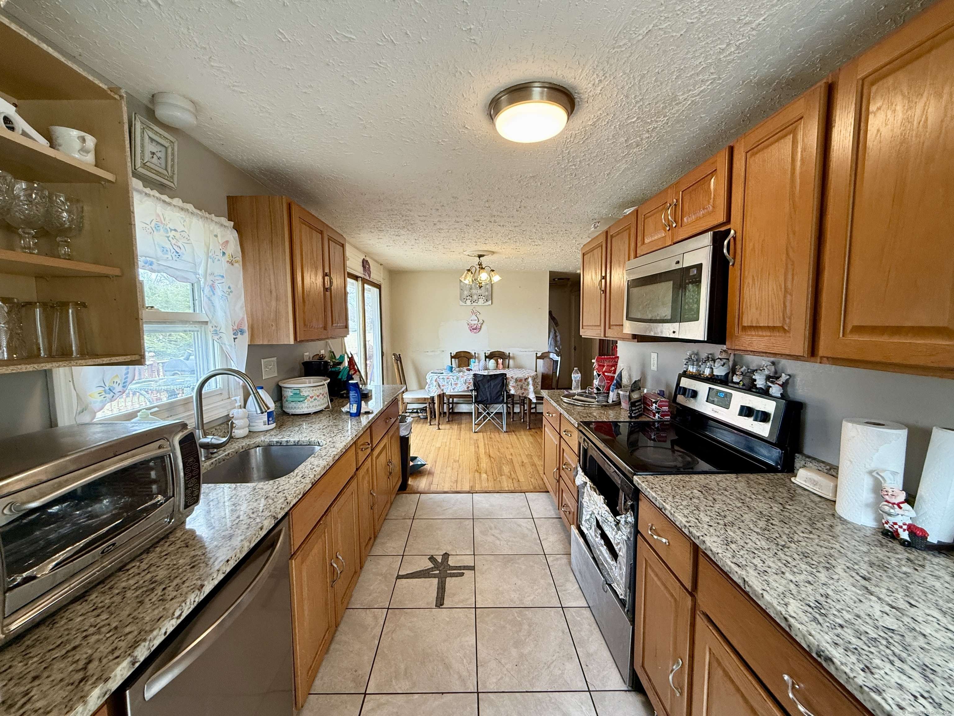 Enfield, CT 06082,517 George Washington Road