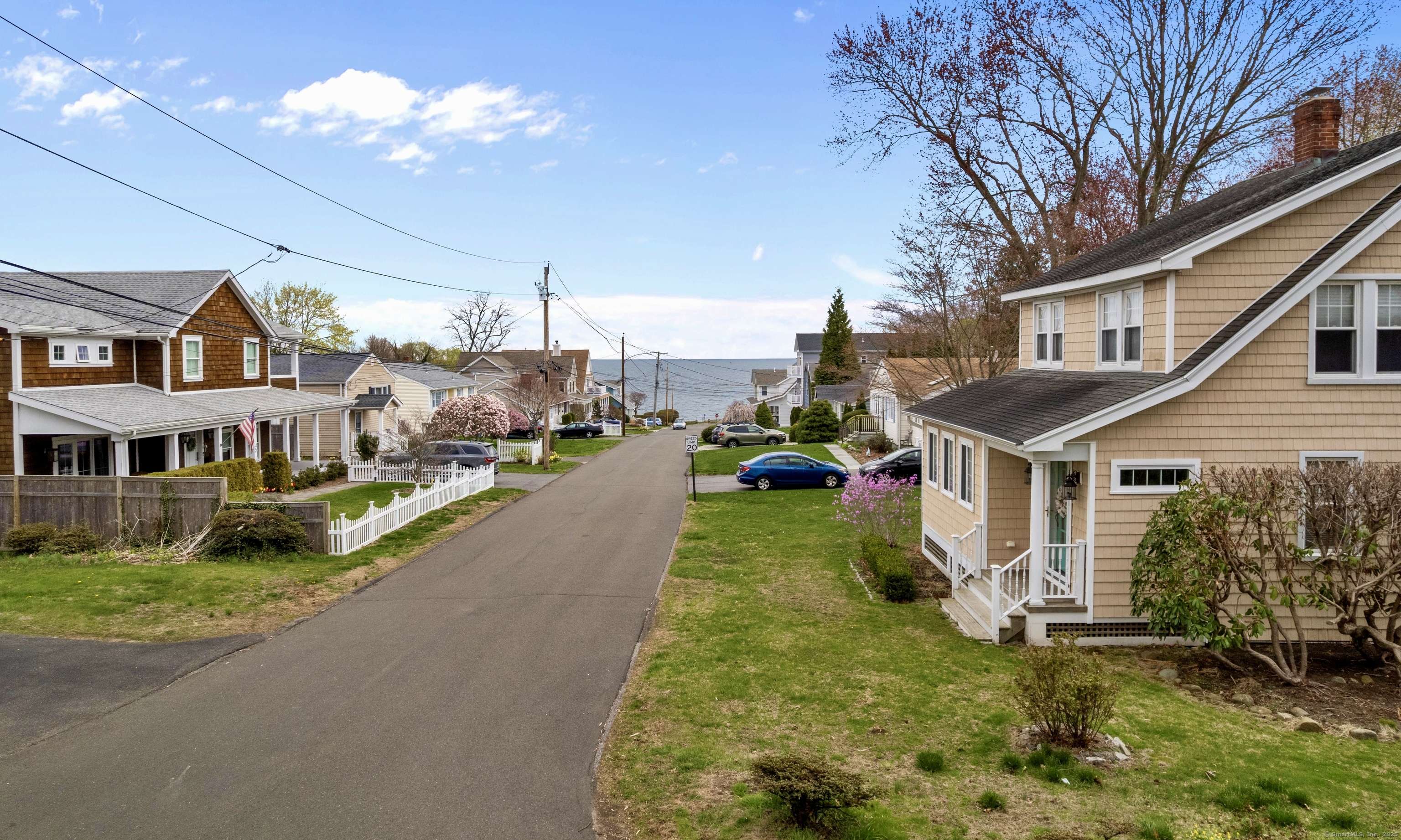 46 Norwood Avenue, Milford, CT 06460