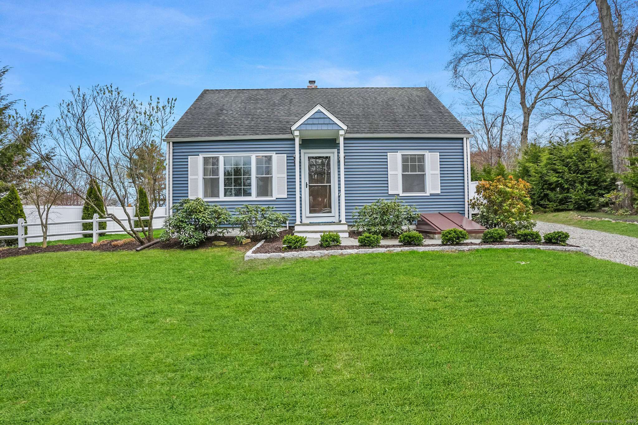 Shelton, CT 06484,12 Maple Lane
