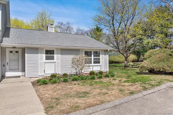 29 Kathleen Drive #APT 9D, Windham, CT 06226