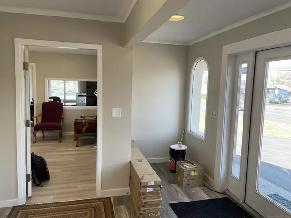 Bristol, CT 06010,258 Middle Street #C