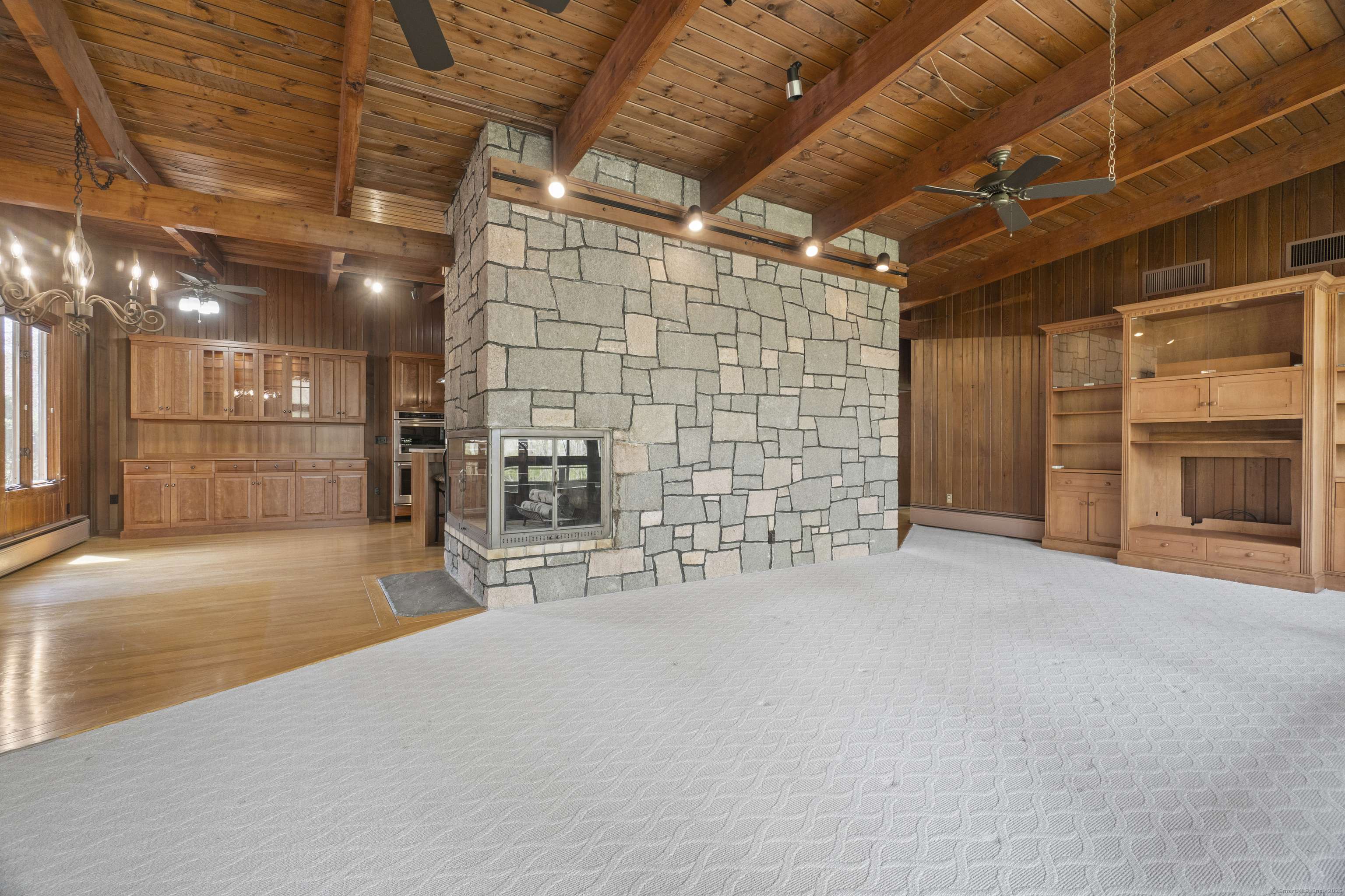 Old Saybrook, CT 06475,8 Cromwell Place