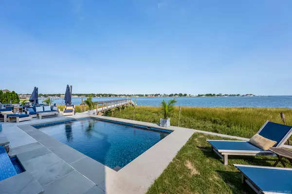 Norwalk, CT 06854,72 Shorefront Park