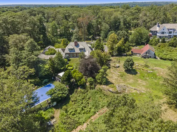 Westport, CT 06880,37 Green Acre Lane