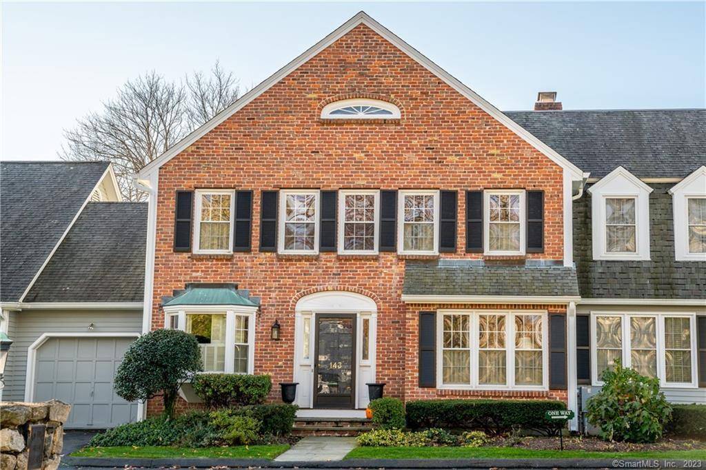New Canaan, CT 06840,143 East Avenue #143