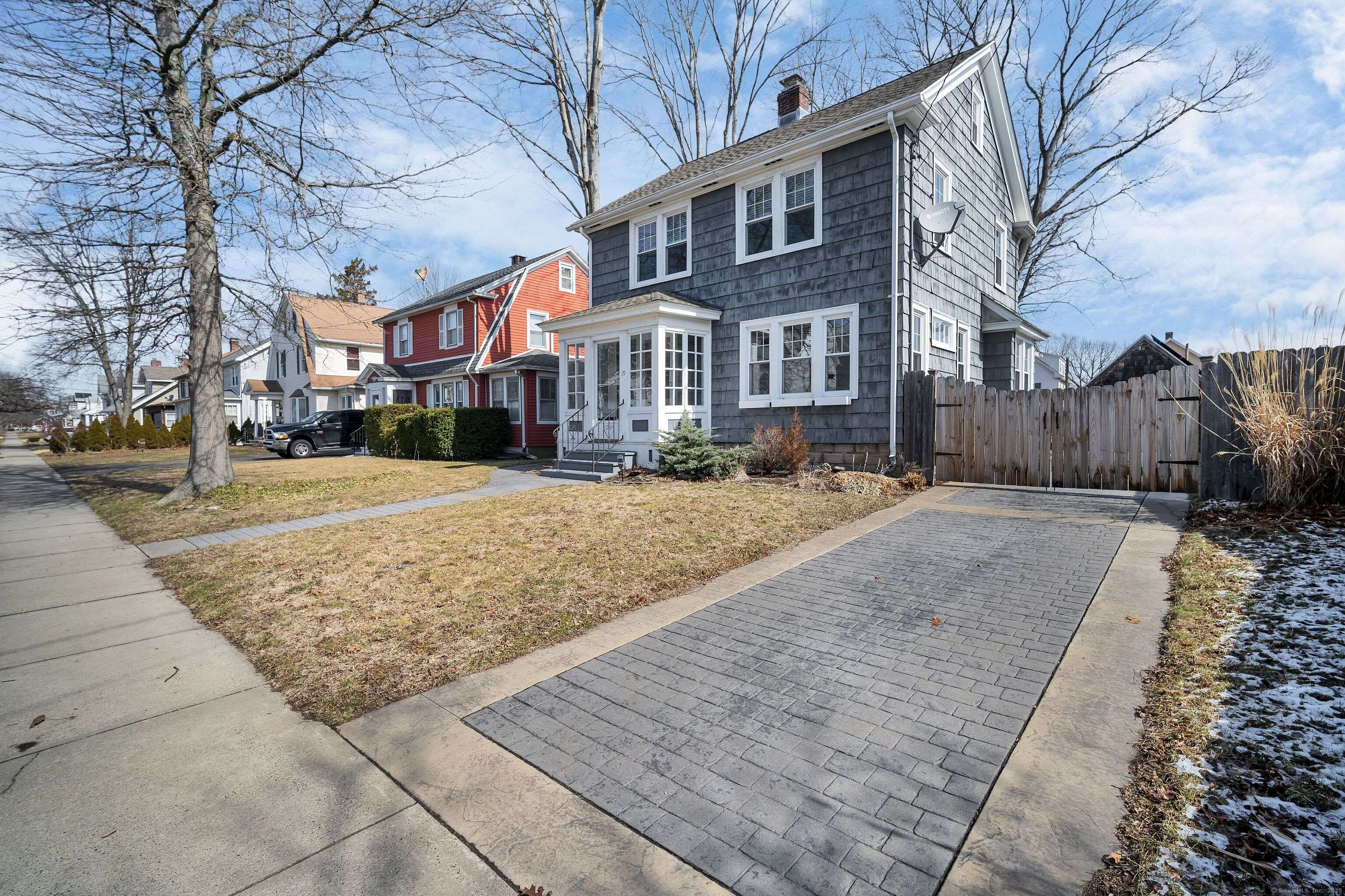 West Haven, CT 06516,19 Martin Street
