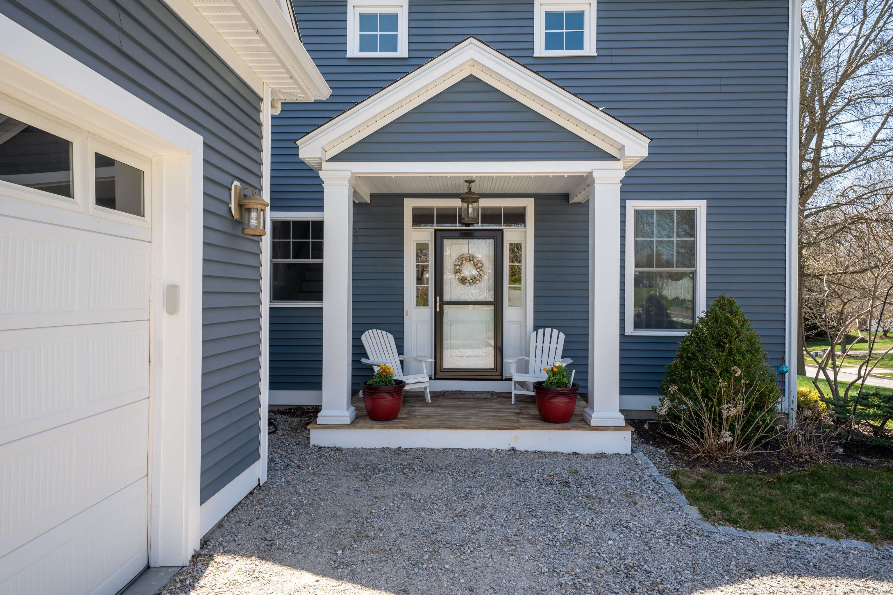 6 Holdridge Court, Groton, CT 06355