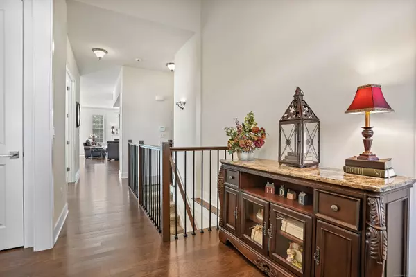 Newtown, CT 06470,14 Enclave Circle #14