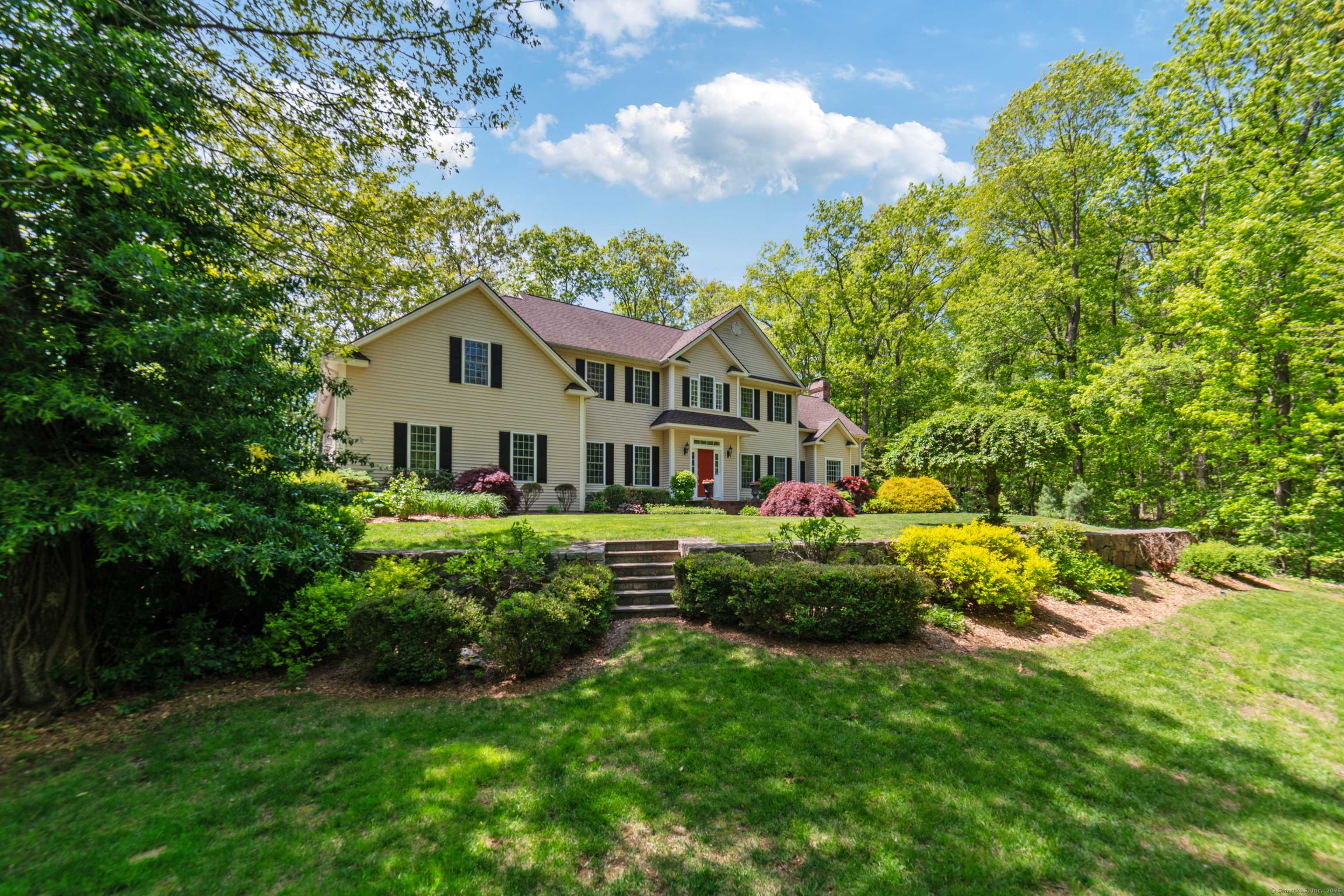 Oxford, CT 06478,24 Scott Road