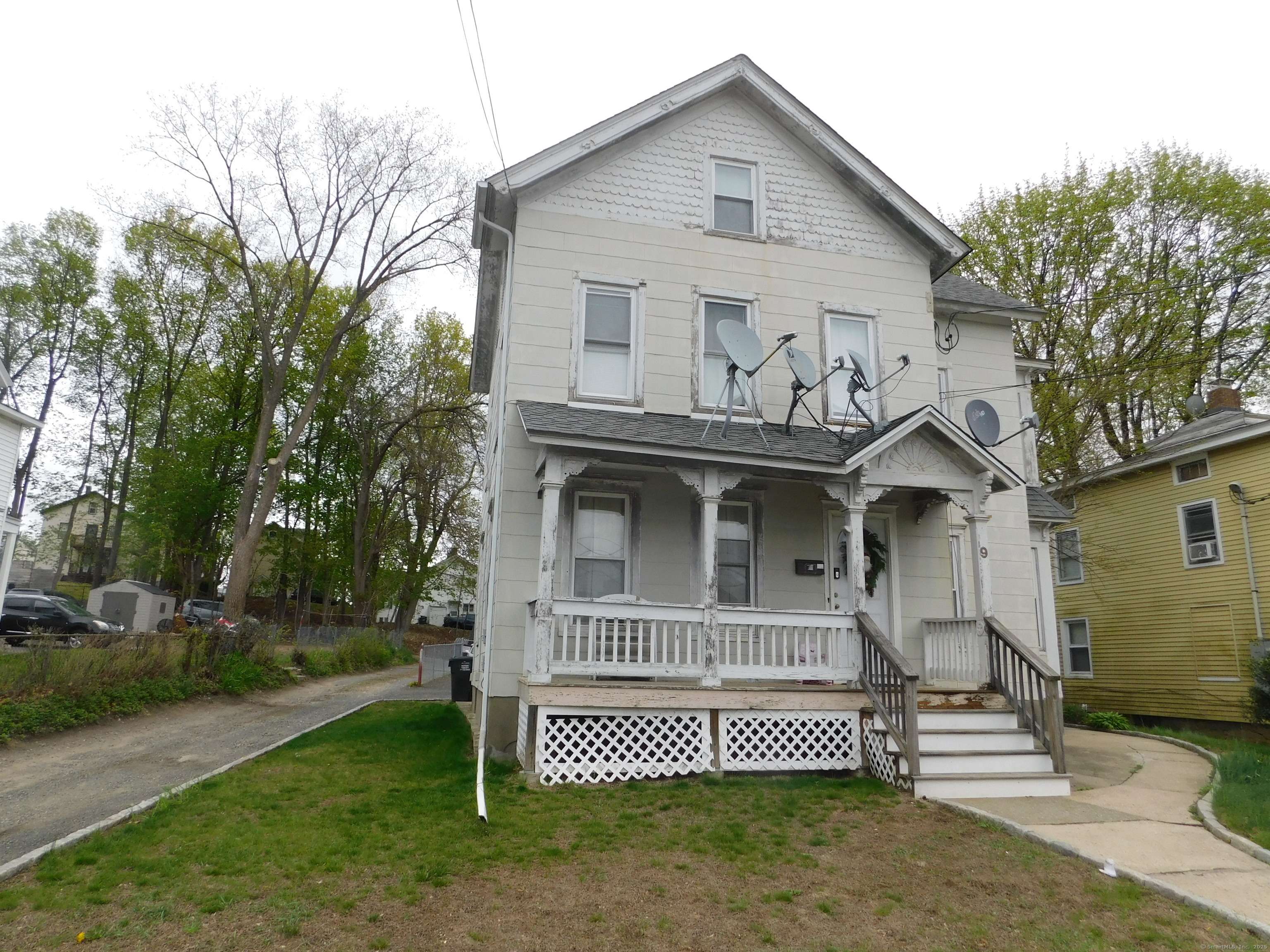 9 Ellsworth Avenue, Danbury, CT 06810