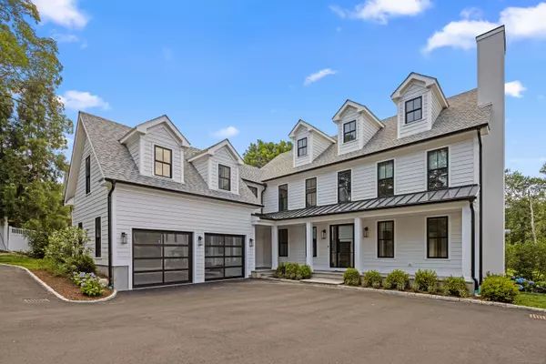 317 Park Street, New Canaan, CT 06840