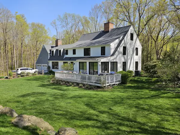 Easton, CT 06612,158 Mile Common Road