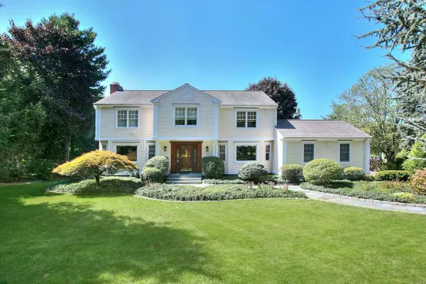 8 Northfield Drive, Westport, CT 06880