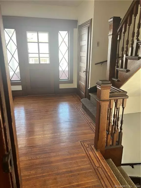 New Haven, CT 06511,250 Willow Street ##2