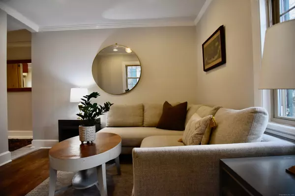 Bridgeport, CT 06604,72 Sims Street