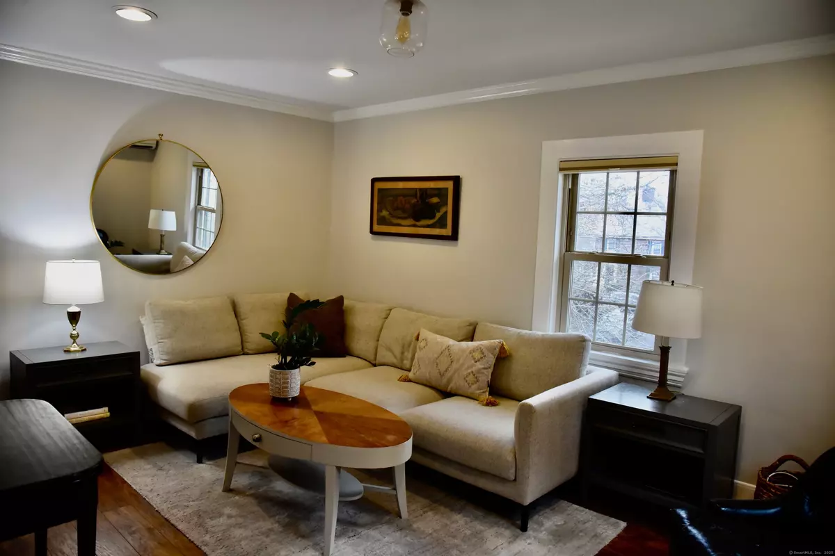 Bridgeport, CT 06604,72 Sims Street