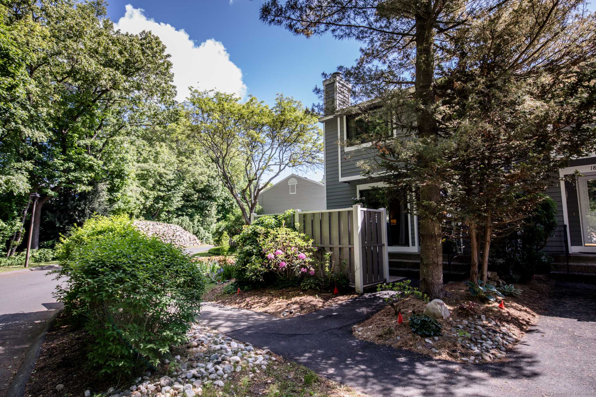 Cheshire, CT 06410,17 Ives Hill Court #17