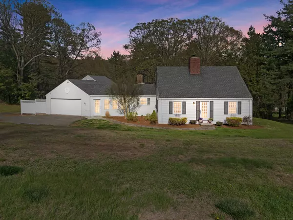486 Deercliff Road, Avon, CT 06001