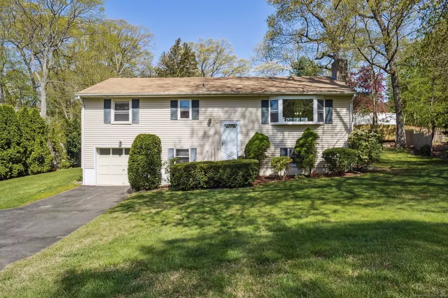 24 Styles Lane, Norwalk, CT 06850