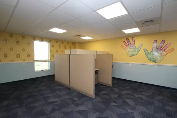 Waterbury, CT 06708,60 Westwood Avenue #45