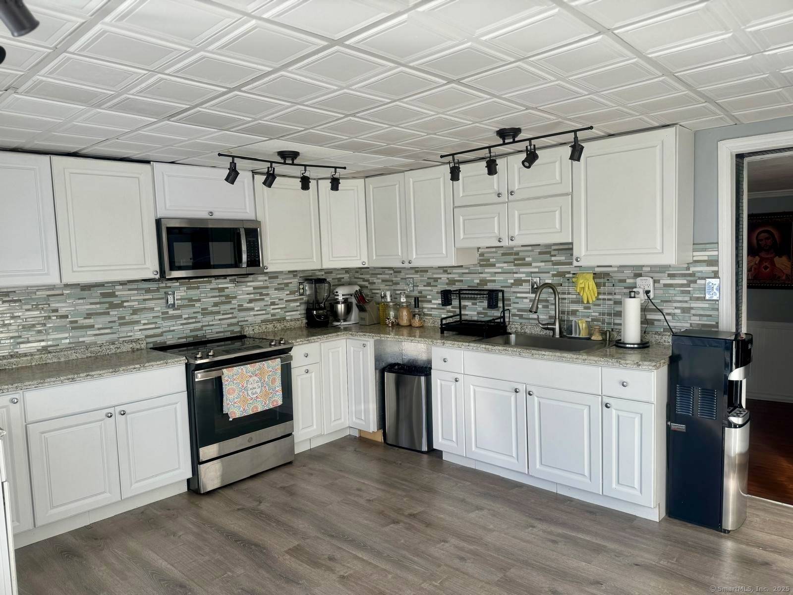 Derby, CT 06418,310 Sentinel Hill Road