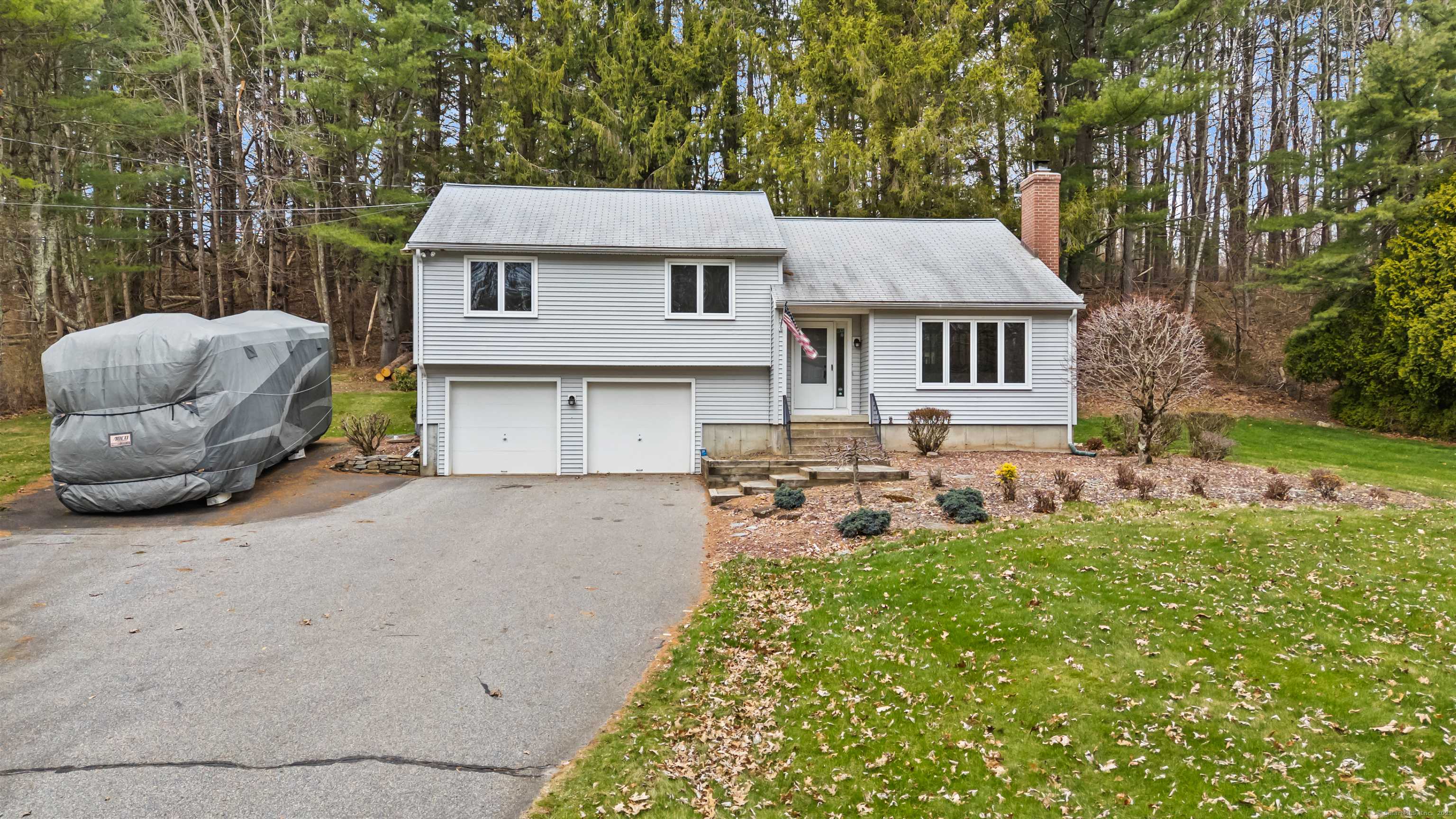 Stafford, CT 06076,17 Rockwell Road