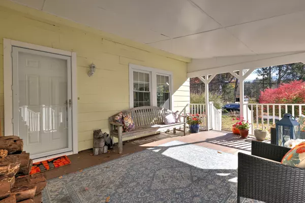 Farmington, CT 06085,115 West Avon Road