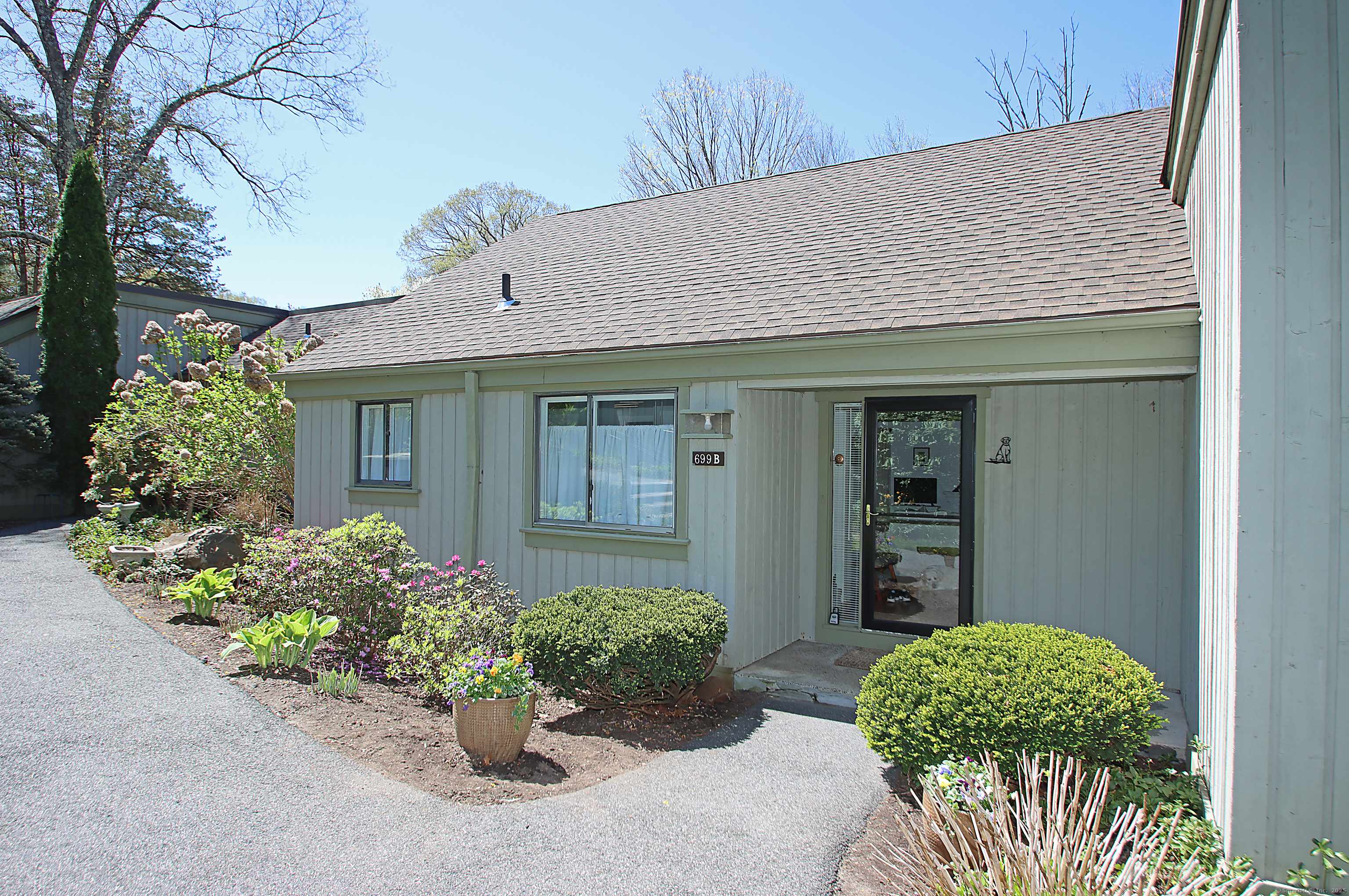 699 Heritage Village #B, Southbury, CT 06488