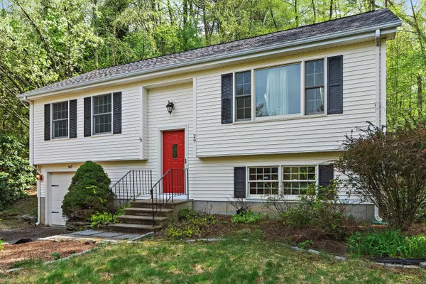 Ledyard, CT 06335,29 Pinelock Drive