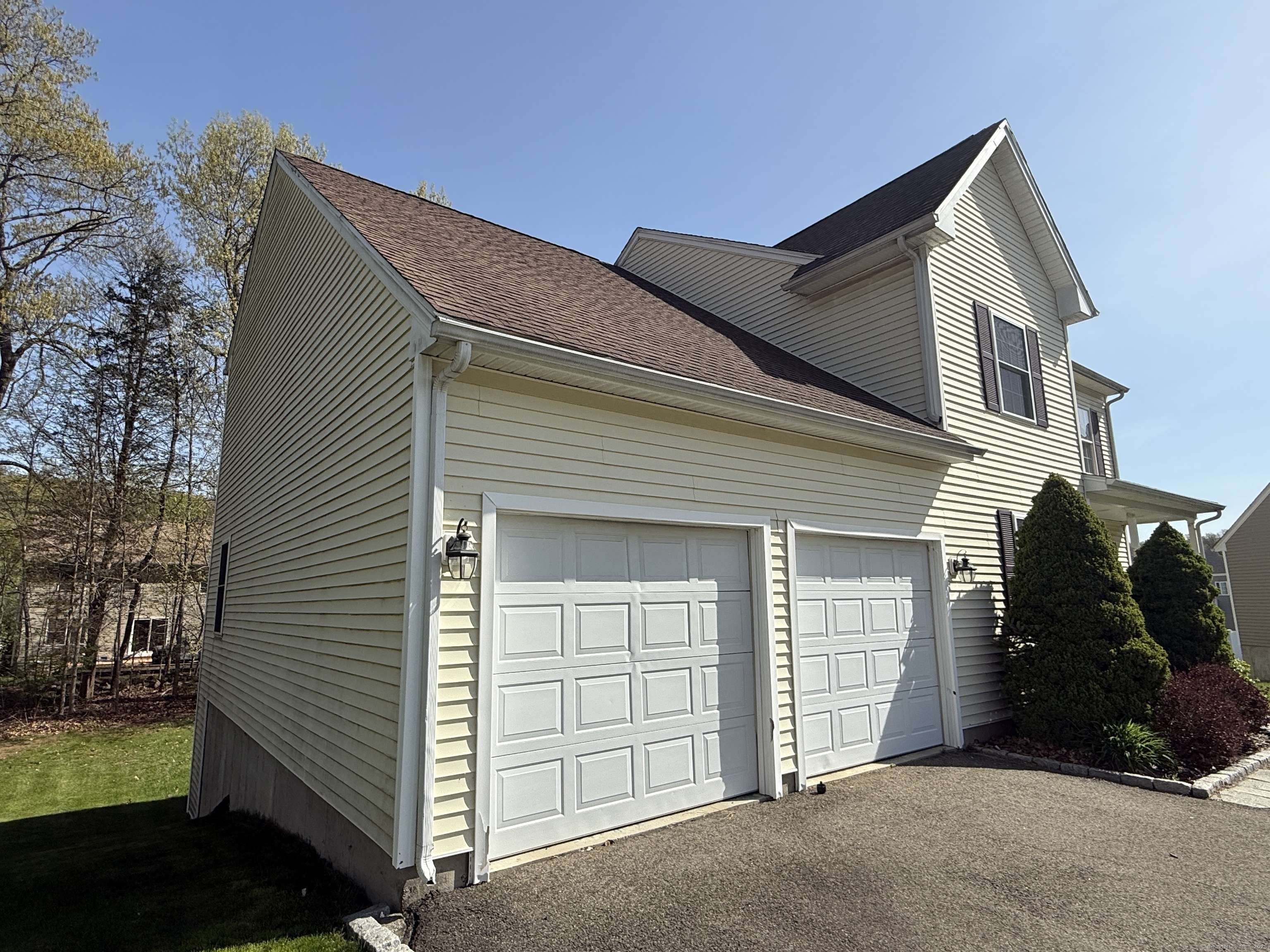 Meriden, CT 06451,123 Hidden Valley Drive