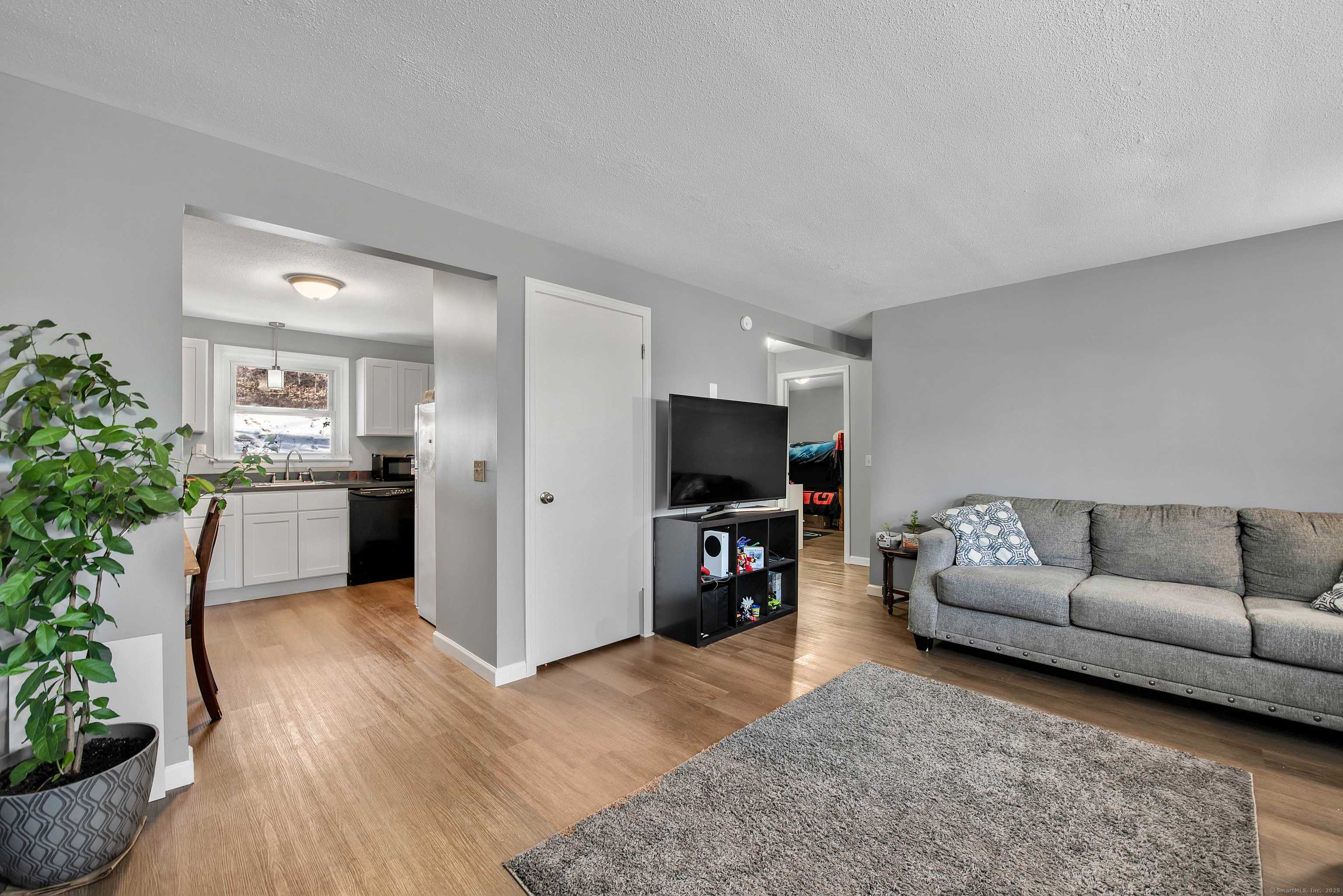 Windham, CT 06226,270 South Windham Road #APT 63