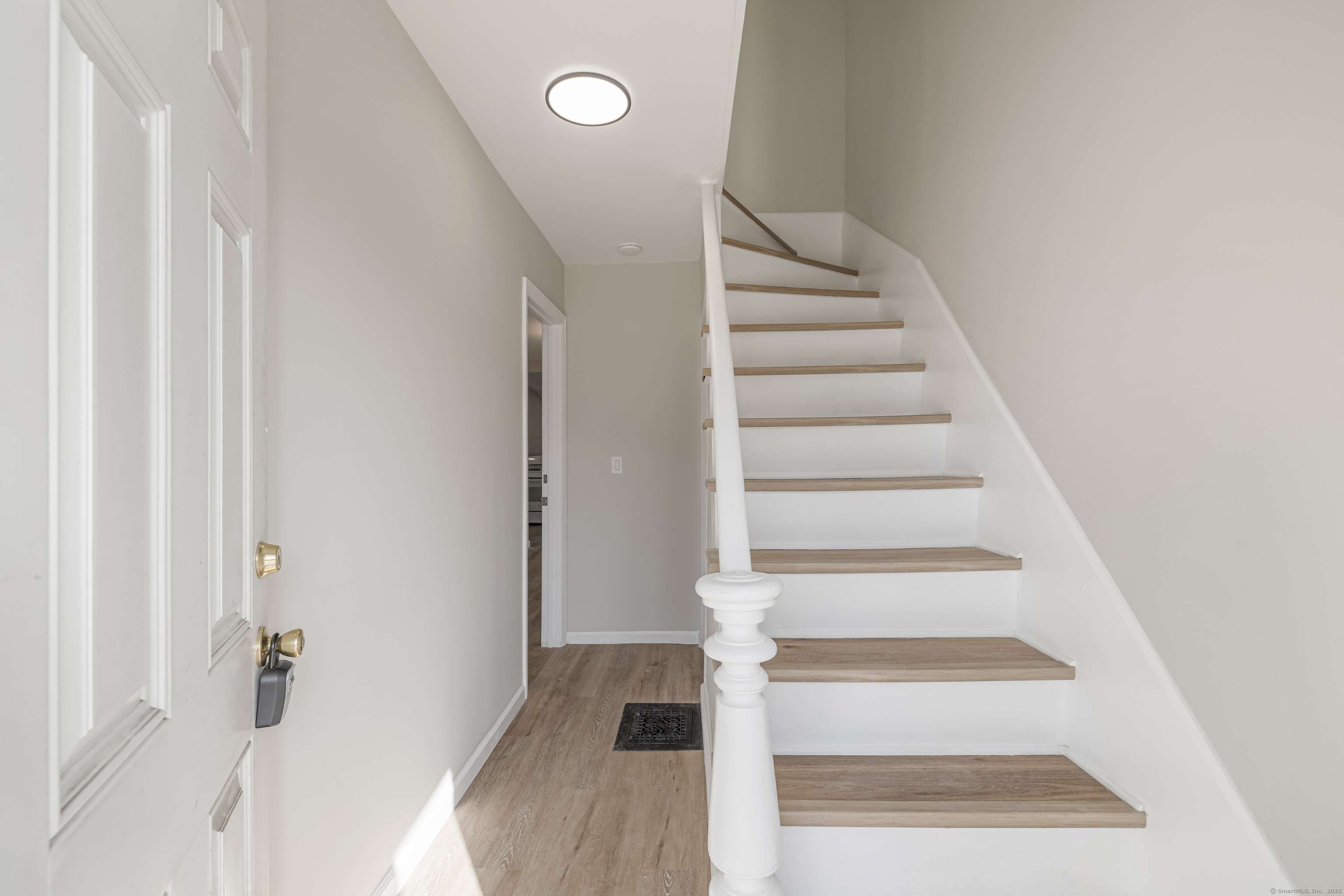 Norwalk, CT 06851,2 Center Avenue #1st floor