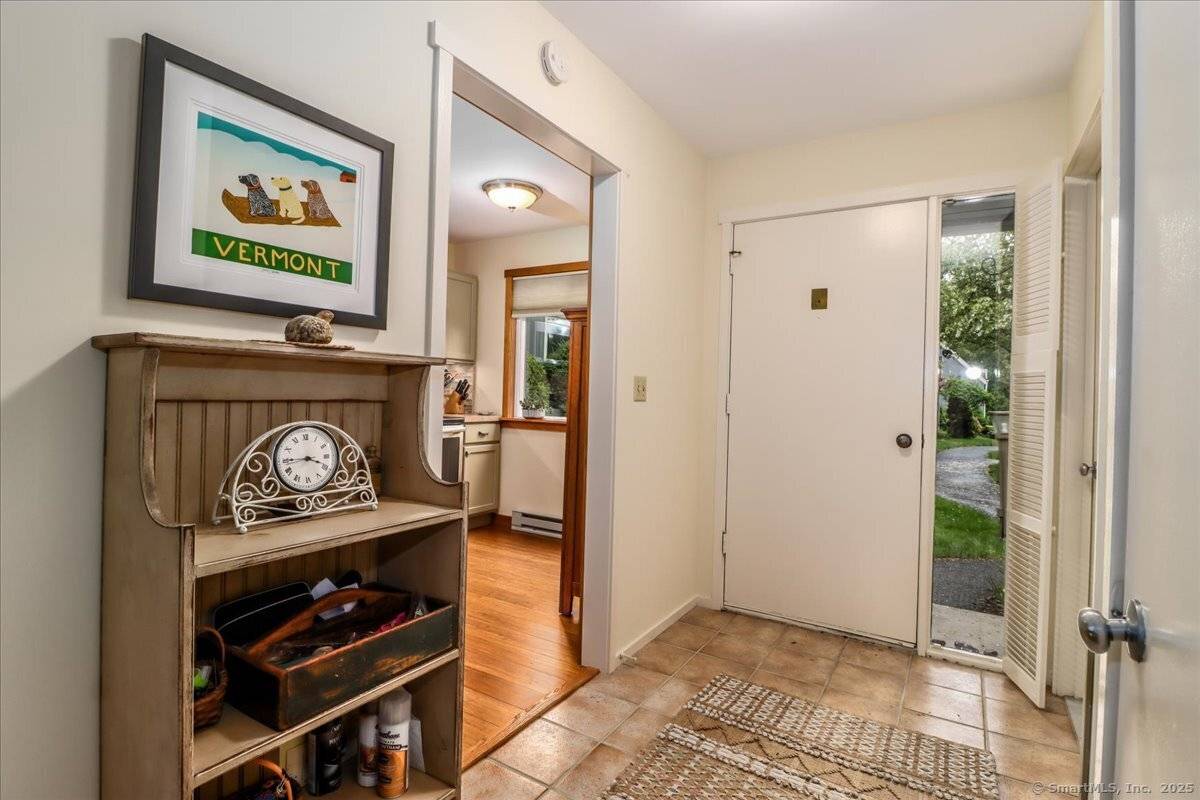 Southbury, CT 06488,839 Heritage Village #B