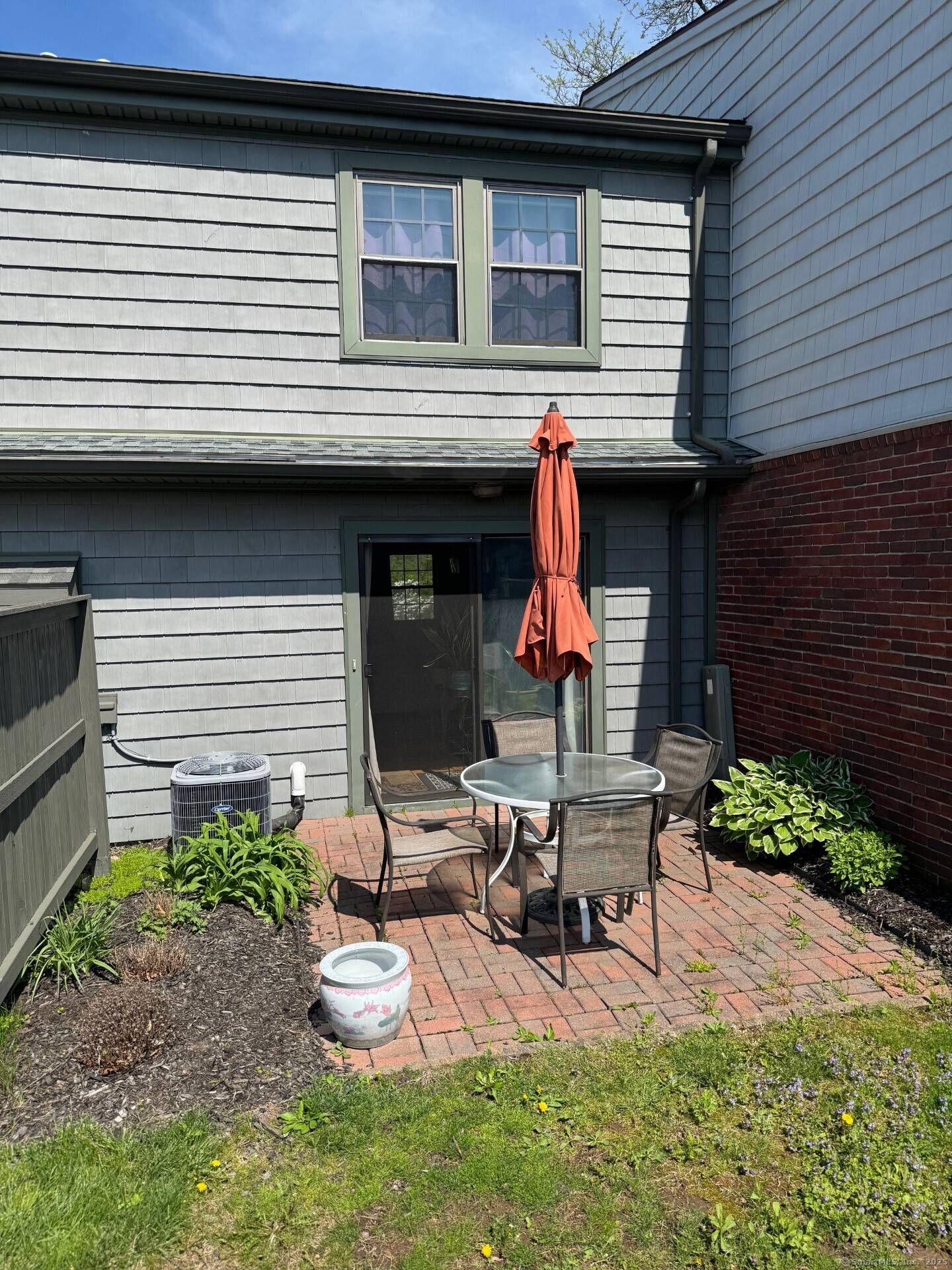 Wethersfield, CT 06109,2 Spring Street #2