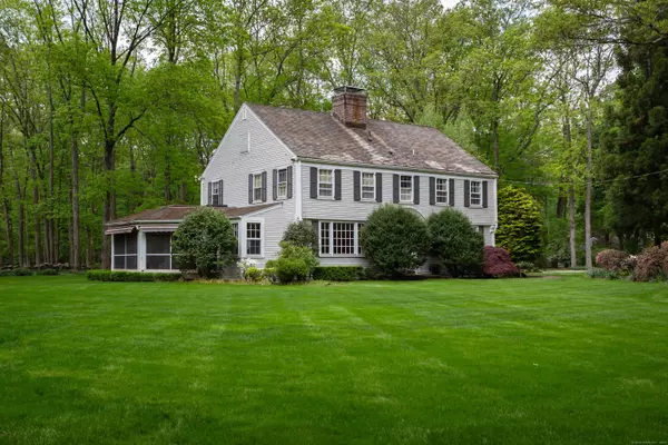 12 Crooked Mile Road, Westport, CT 06880