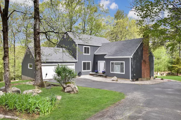 20 High Hill Road, Canton, CT 06019