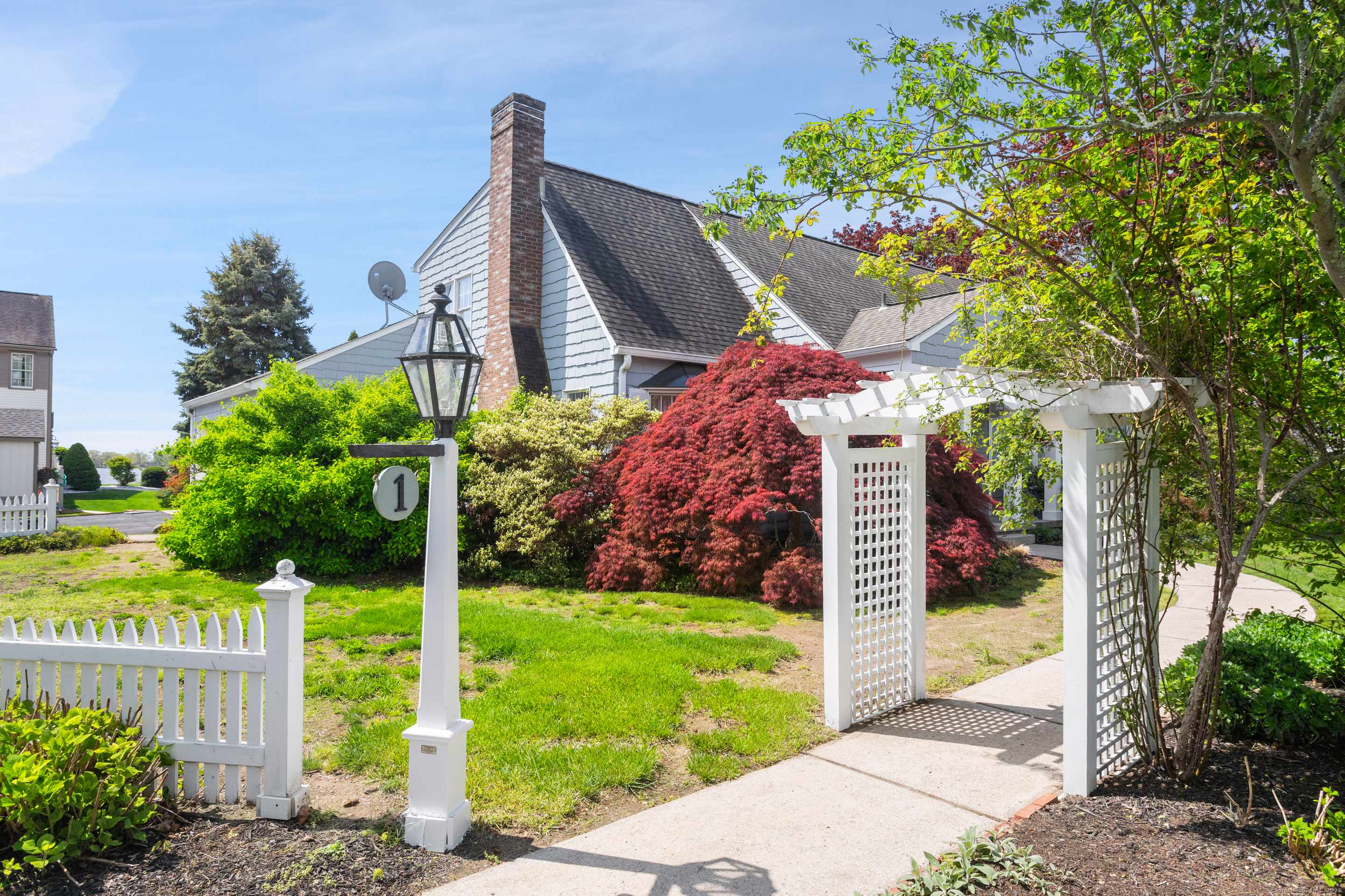 Old Saybrook, CT 06475,1 Lighthouse Lane