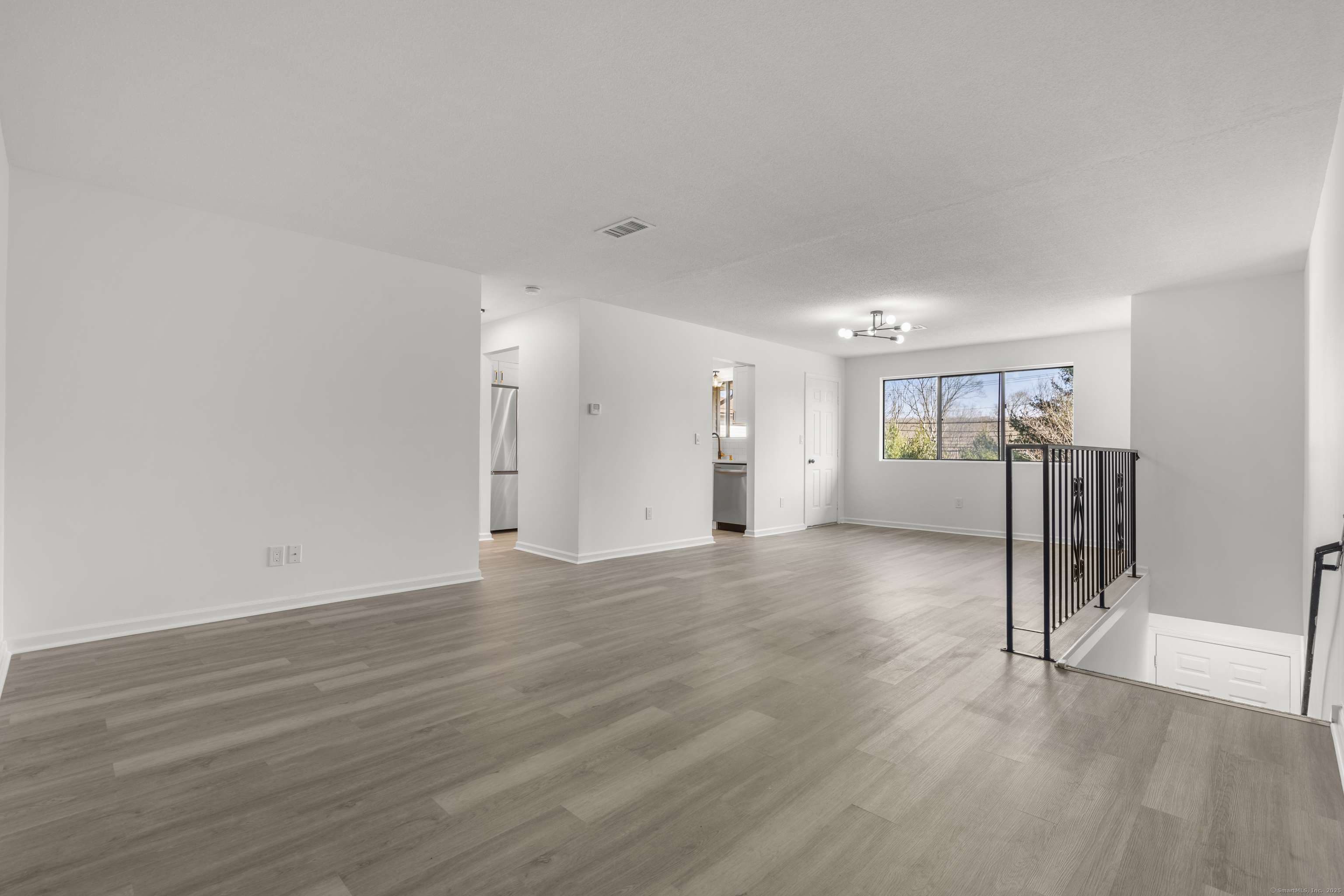 55 Thompson Street #APT 13C, East Haven, CT 06513