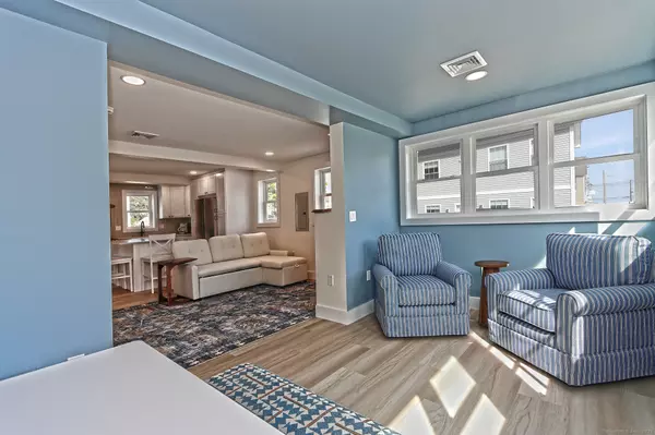 Milford, CT 06460,33 Fairwood Avenue