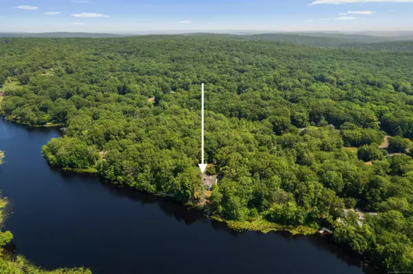 Westbrook, CT 06498,157 Pine Lake Road