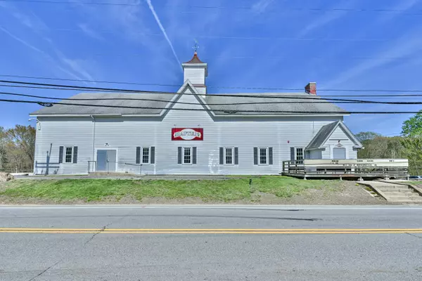 Thompson, CT 06255,1017 Riverside Drive