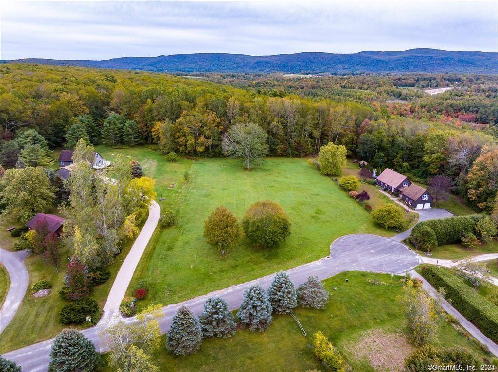 5 Mountain View Lane, North Canaan, CT 06018