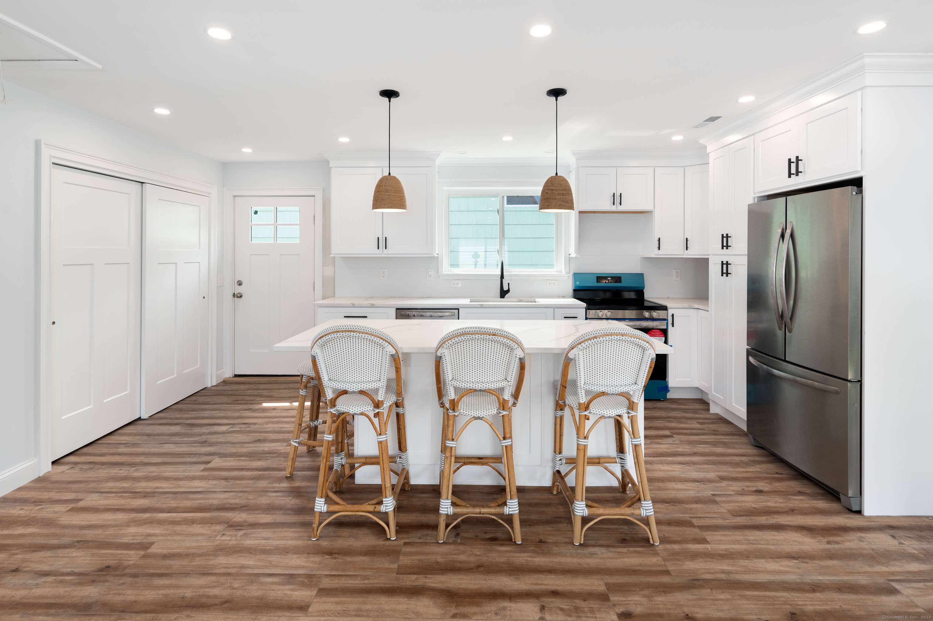 East Lyme, CT 06357,24 Sea Crest Avenue