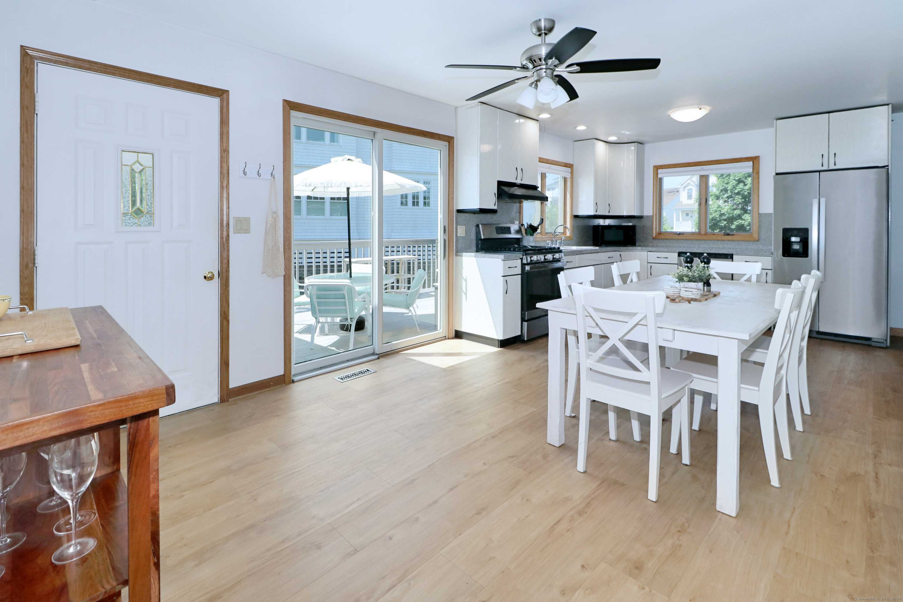 Fairfield, CT 06824,560 Fairfield Beach Road