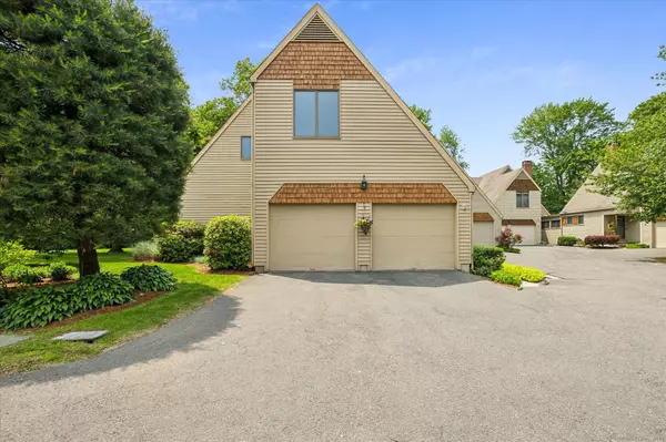 Granby, CT 06035,8 Cottonwood Court #8